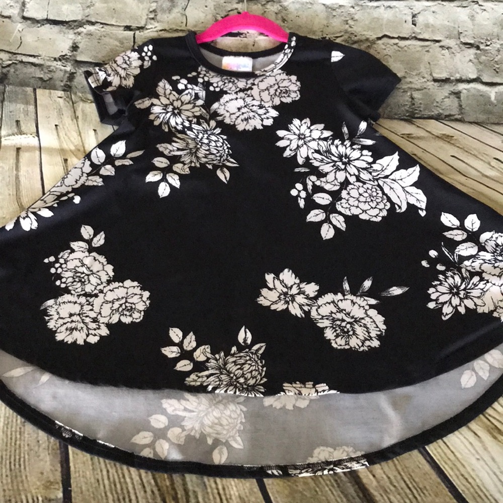Lularoe Toddler Scarlett dress